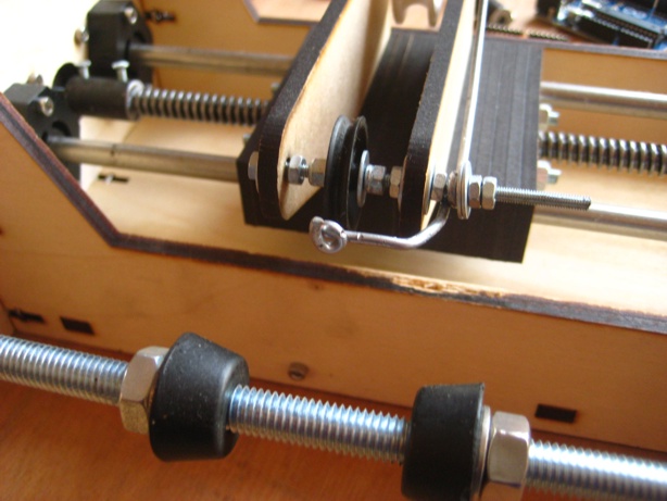 carriage wireguide detail