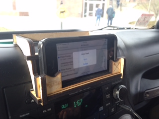 Jeep iPhone
              Holder