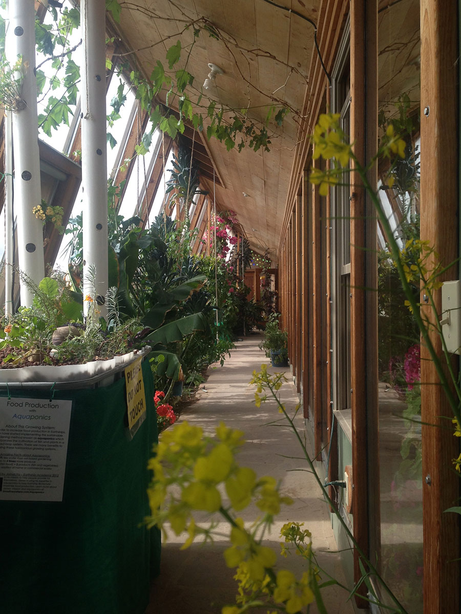 Eartship - Global Model - growing food inside
