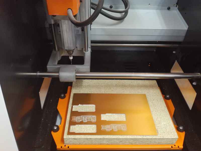 CNC milling machine operation