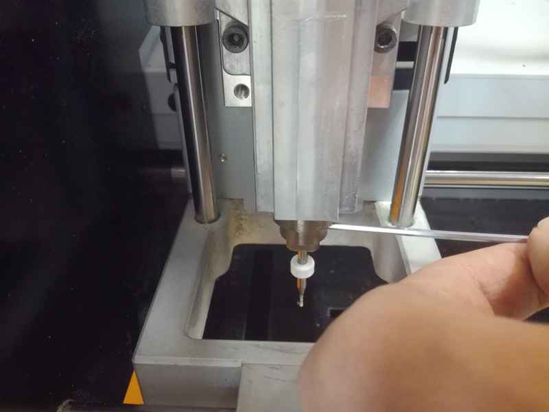 CNC milling machine operation