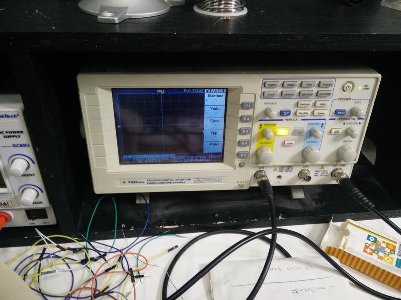 IMG_40_Oscilloscope