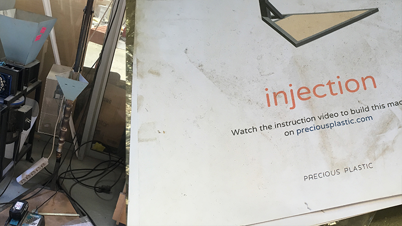 Injection molding machine at Fab Lab BCN