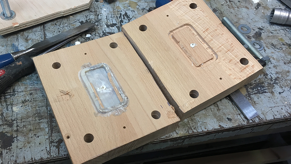 Object inside the mold