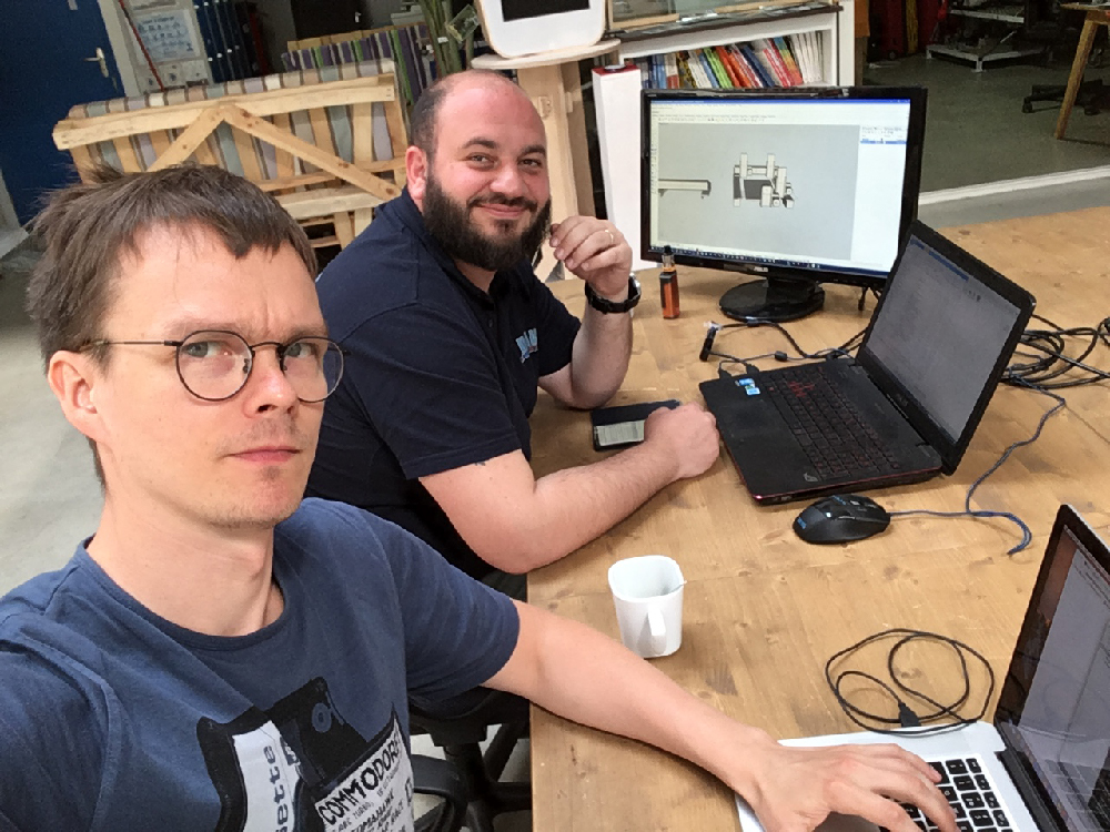 Joris and Kris working hard