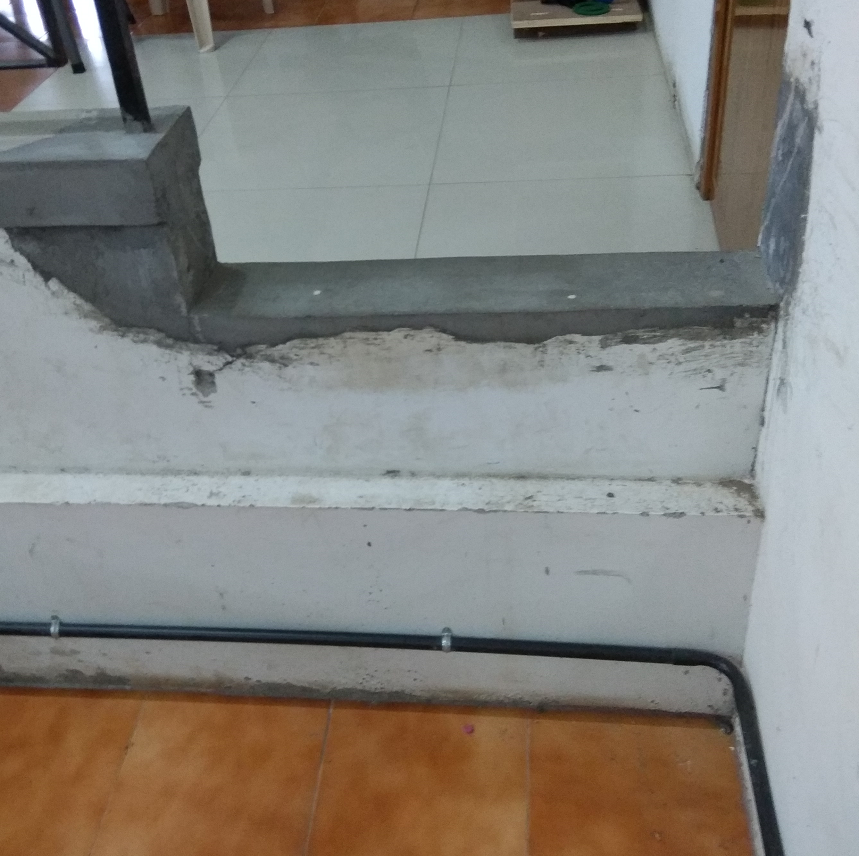 The floor Difference Image