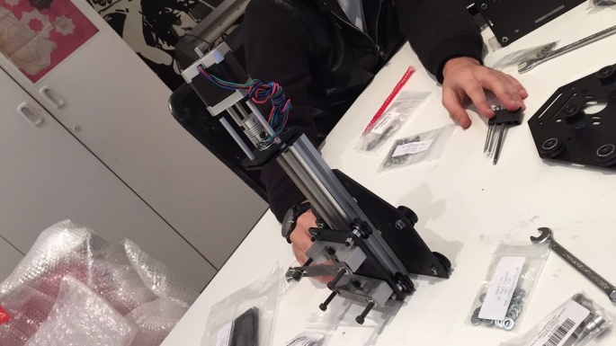 cnc_2.jpg