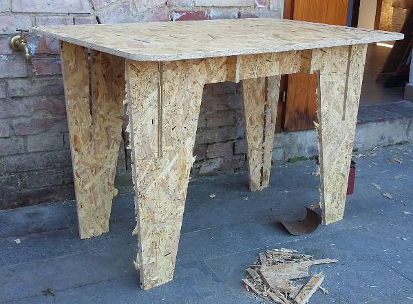 table_assembled.jpg