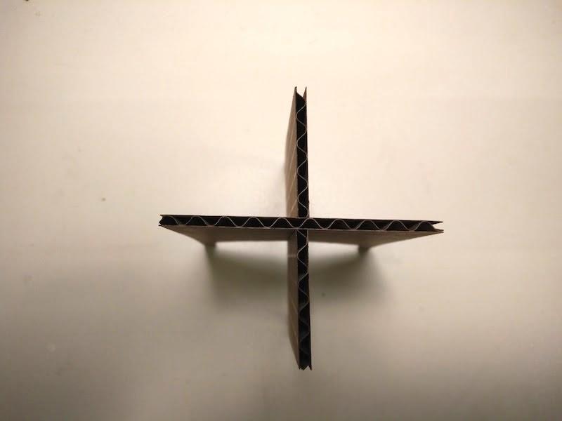singleslot laser cut twistab