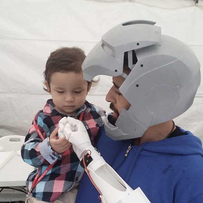 My son and me at MakerFaire Seoul