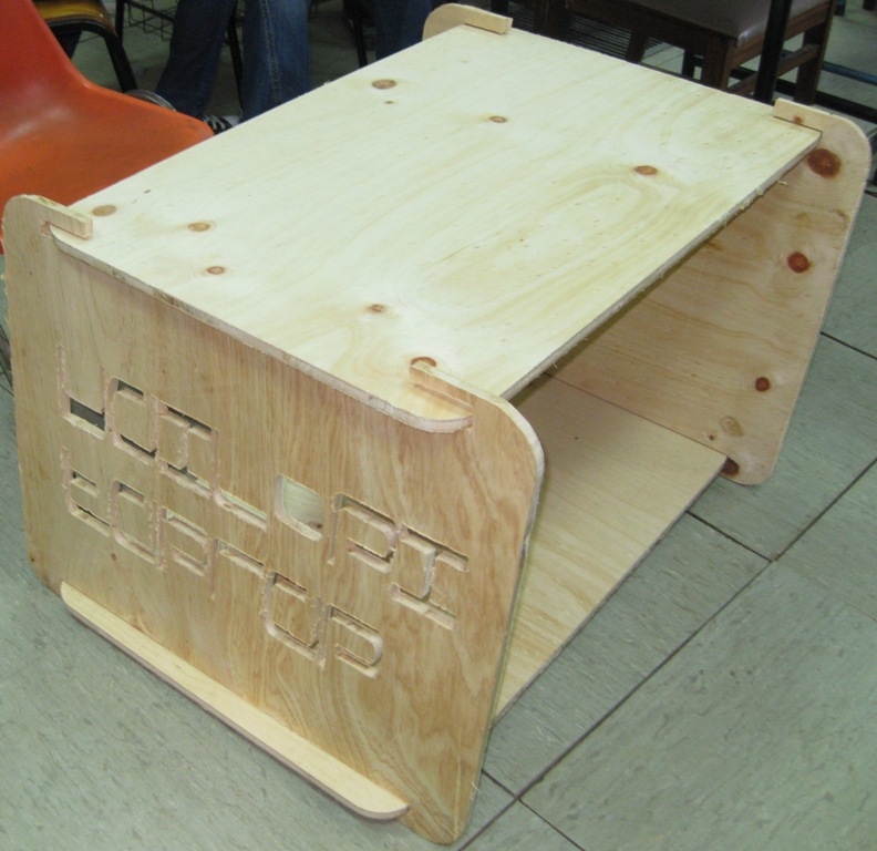 Table perspective view