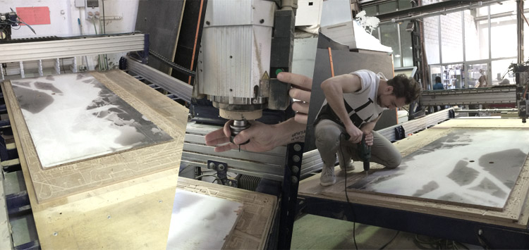 w08_08ShopBot.jpg