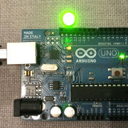 Making a light blink, directly with the Arduino