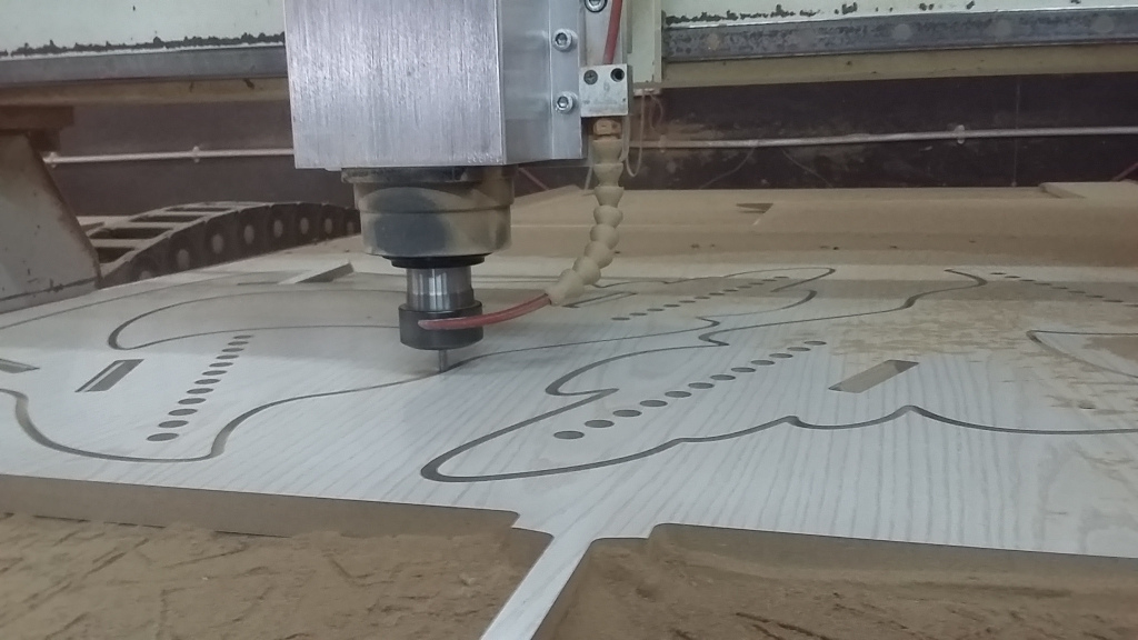 cutting1.jpg