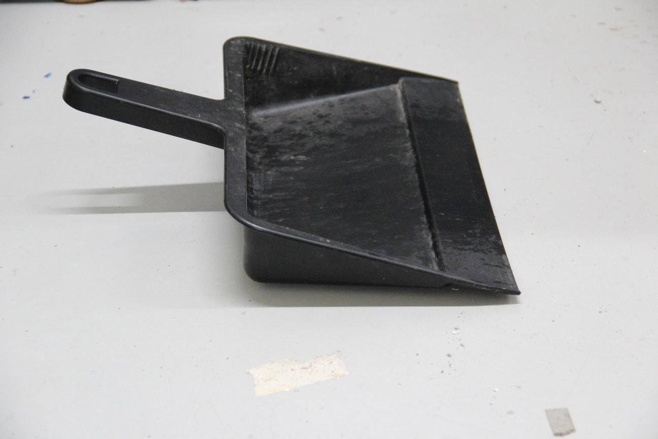 Dustpan