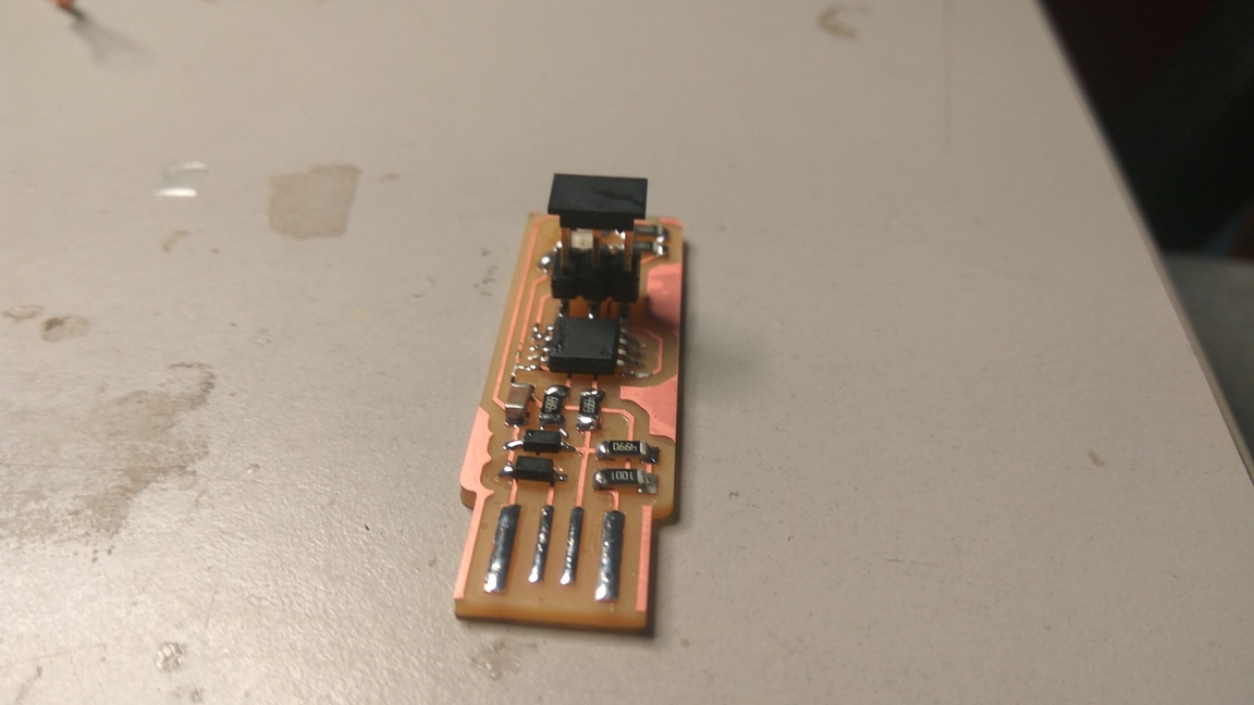 Soldering FabTiny USB 