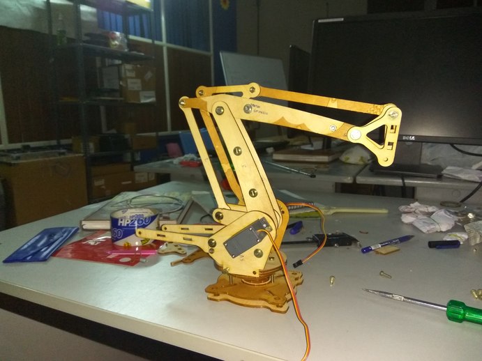 Making fab version of Uarm