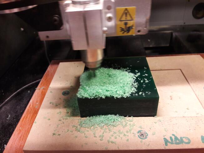 Milling the wax block